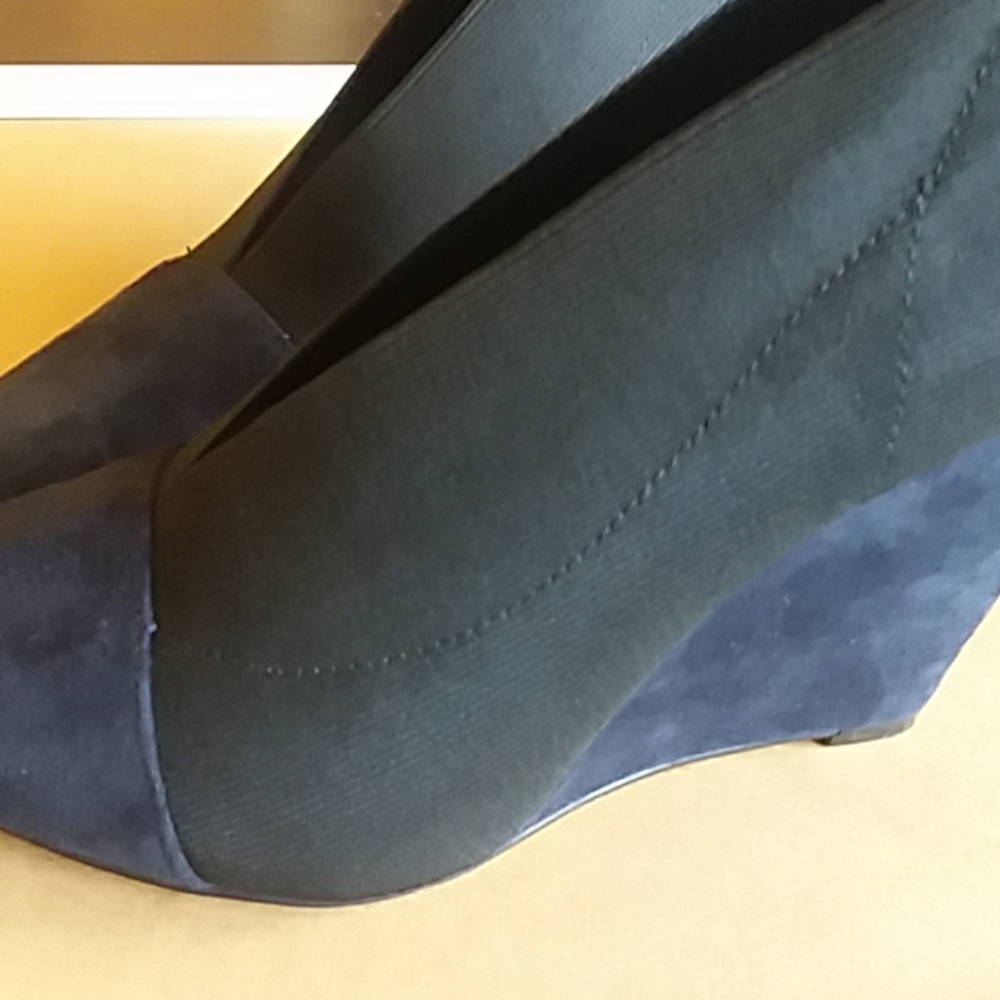 🔥SEXY DEAL🔥Nine West 2-tone suede pumps - Picture 6 of 8